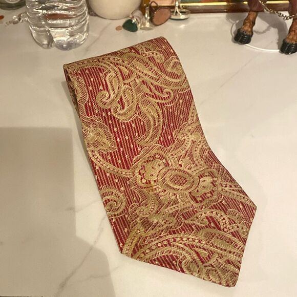 Vintage Bugatti Rare Baroque Lace Brick Red Silk Tie - Picture 7 of 7